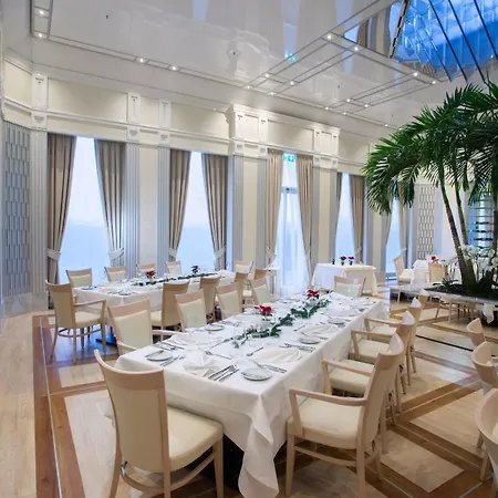 Hotel Victory Therme 4*