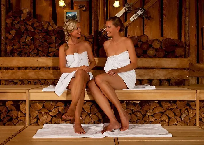 Hotel Victory Therme 4*